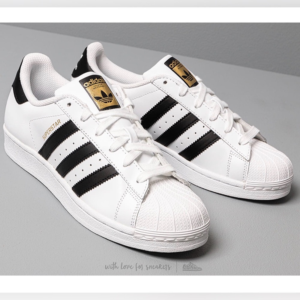 Adidas Gold Label Superstar Sneakers Womens Size 7 White Black Great Condition